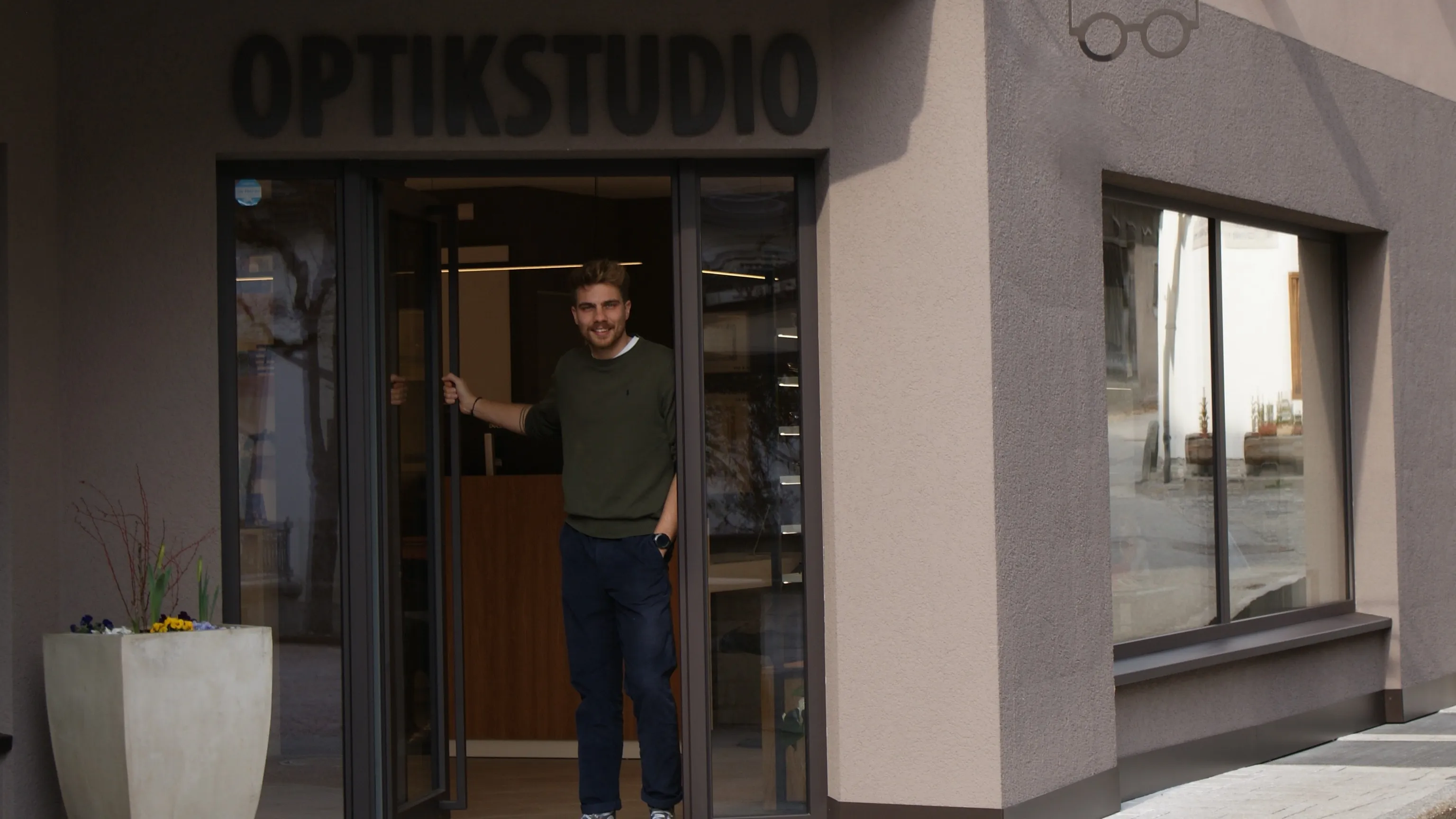 Das Fachgeschäft Optik Ceravolo am Hauptplatz in Welsberg, Pustertal